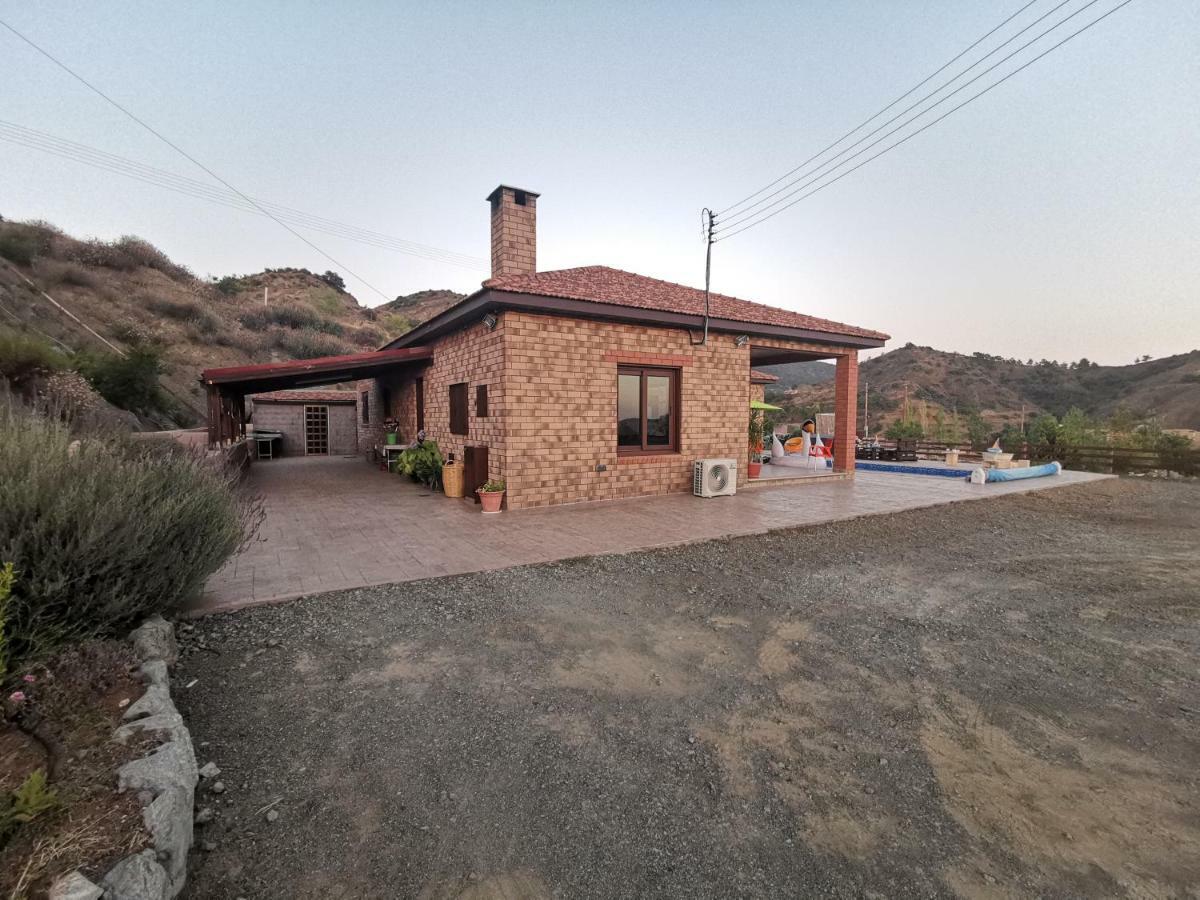 Kalamospito Holiday House Kalokhorio Buitenkant foto